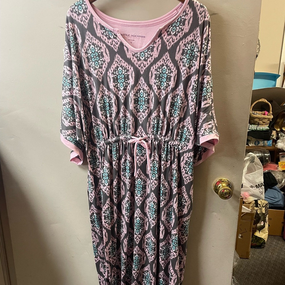 Carole Hochman plus size, 1X, mid calf, lounge dress